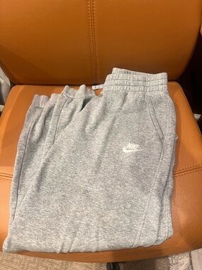 Nike Kids Light Gray Heather Jogger Sweatpants